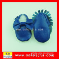 2015 new arrival Factory price fashion flat candy color baby first shoes uk for baby